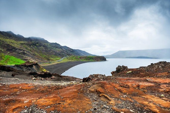 Reykjanes Peninsula Tour - Kleifarvatn Lake: Mystical Waters and Mythology