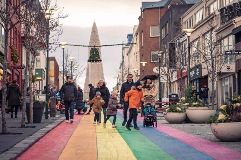 Reykjavik Christmas Walking Tour - Discover the Reykjavik Christmas Walking Tour for the Festive Season