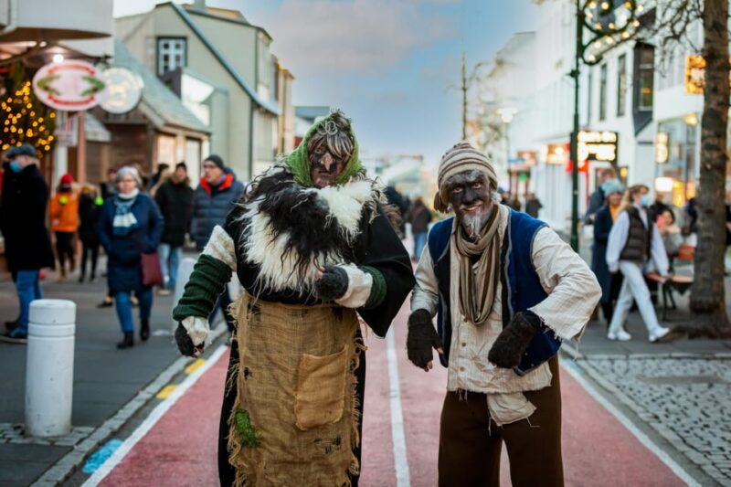 Reykjavik: Christmas Walking Tour with Icelandic Traditions - Discovering the Icelandic Love of Literature During Christmas