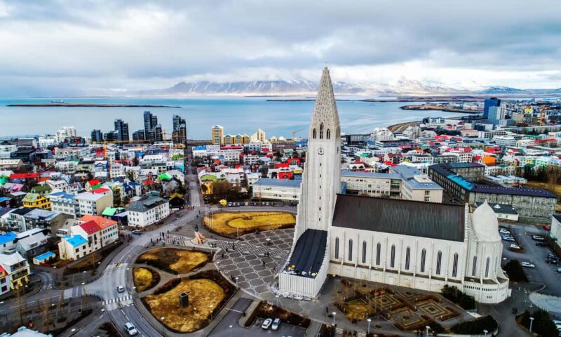 Reykjavík: City Highlights, FlyOver & Lava Show Tour - Immersive Flight over Iceland: FlyOver Iceland Experience