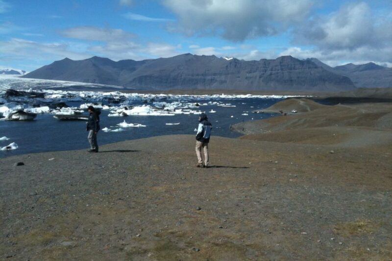 Reykjavik: Glacier Lagoon Boat Ride & Diamond Beach Day Tour - Logistics and Group Experience
