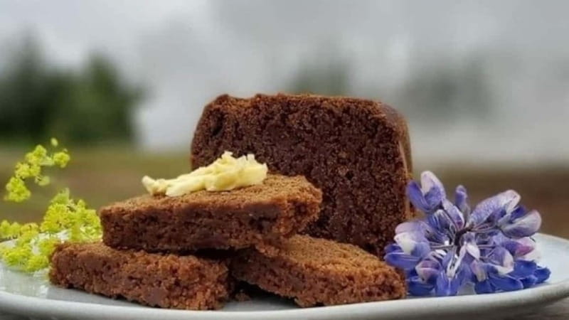 Reykjavík: Golden Circle, 2 Geysers & Geothermal Bakery Tour - Key Points