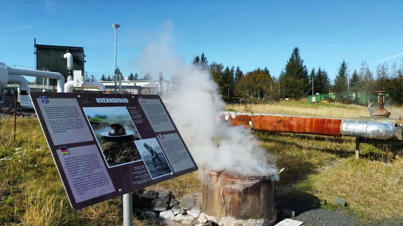 Reykjavík: Golden Circle, 2 Geysers & Geothermal Bakery Tour - Starting in Reykjavík: From Hot Springs to the Golden Circle