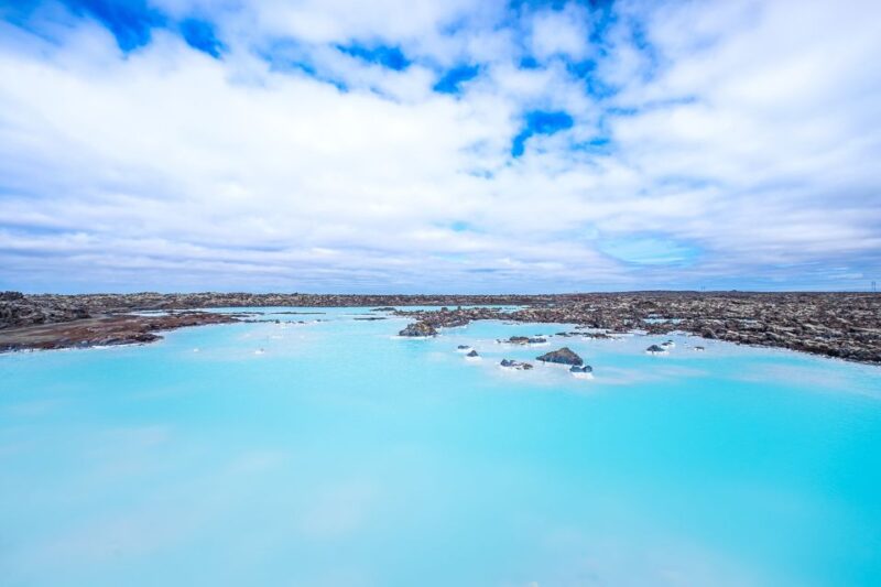 Reykjavík: Golden Circle and Blue Lagoon Tour with Transfers - Discover the Best of Iceland in a Single Day for $137