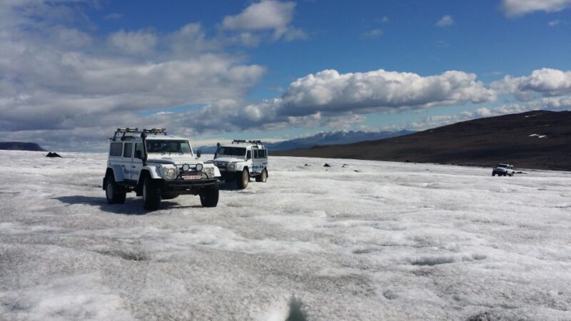 Reykjavik: Golden Circle & Langjökull Glacier on a Jeep - Off-Road Adventure onto Langjökull Glacier