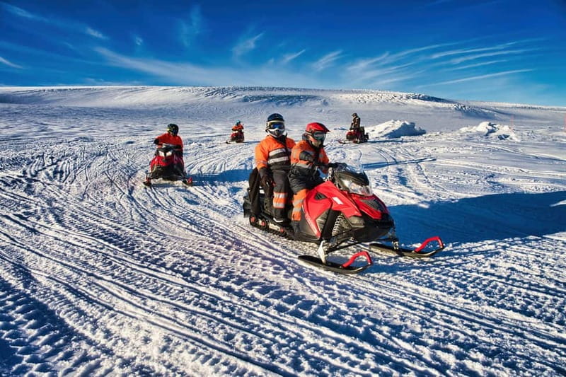 Reykjavik: Golden Circle Super Jeep and Snowmobile Tour - Exploring the Golden Circle and Þingvellir National Park