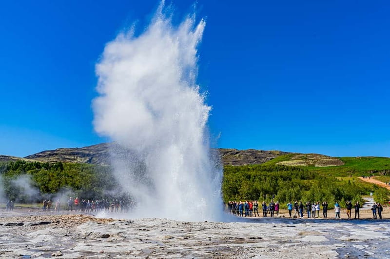 Reykjavik: Golden Circle Super Jeep and Snowmobile Tour - Physical Requirements and Suitability