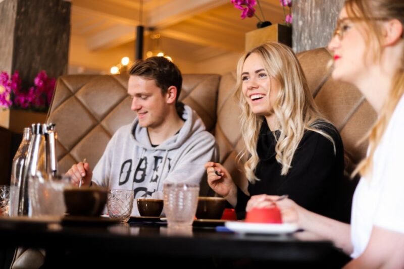 Reykjavik: Guided Foodie Walking Tour with 6 Tastings - Exploring Reykjavik’s Downtown Food Scene