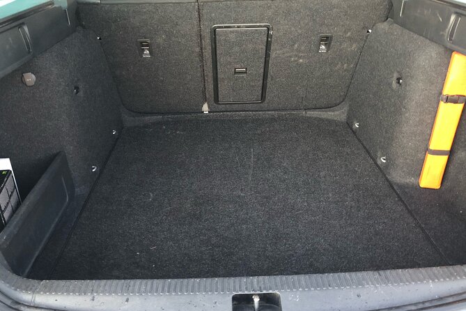 Reykjavik Iceland: Private Transfer to/from Keflavik Airport KEF - The Route From Keflavik Airport to Reykjavik