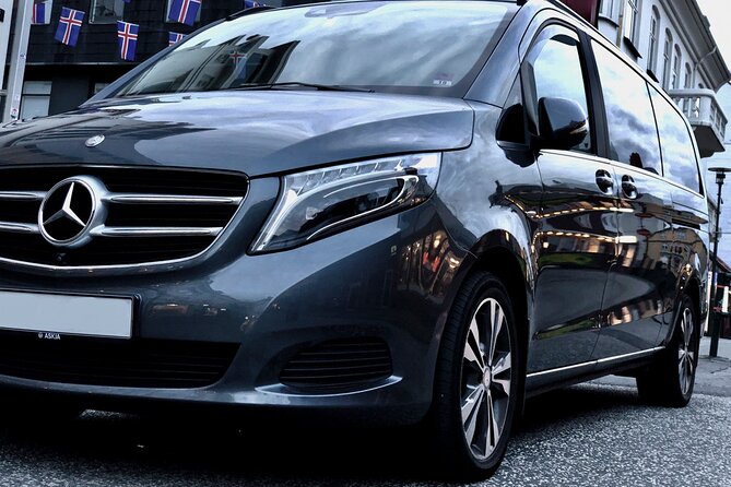Reykjavik International Airport Private Arrival Transfer - Flexibility with 24/7 Service and Mobile Tickets