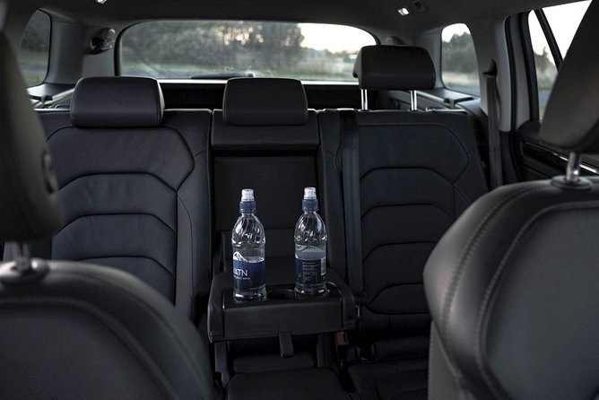 Reykjavik International Airport Private Departure Transfer - Cost-Effective Group Transfers with No Hidden Fees