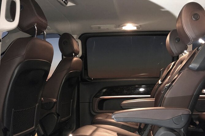 Reykjavik International Airport Private Departure Transfer - Punctuality and Reliability: What Travelers Say