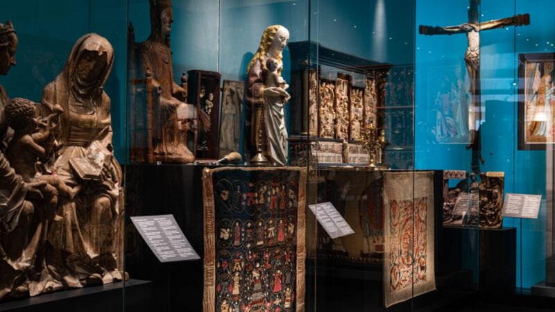 Reykjavík: National Museum of Iceland Entry Ticket - In-Depth Look at the Artifacts and Exhibits