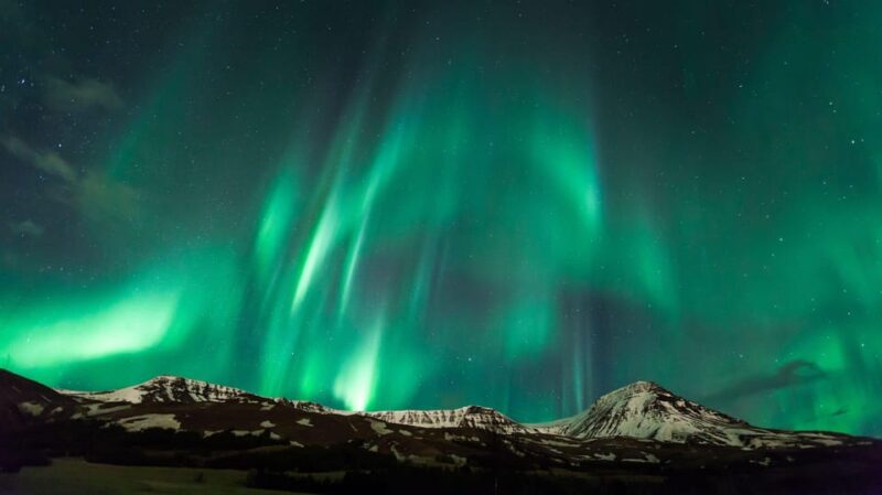 Reykjavik: Northern Lights Super Jeep Tour - Reykjavik: Northern Lights Super Jeep Tour – An Expert Guide to Iceland’s Aurora Chase