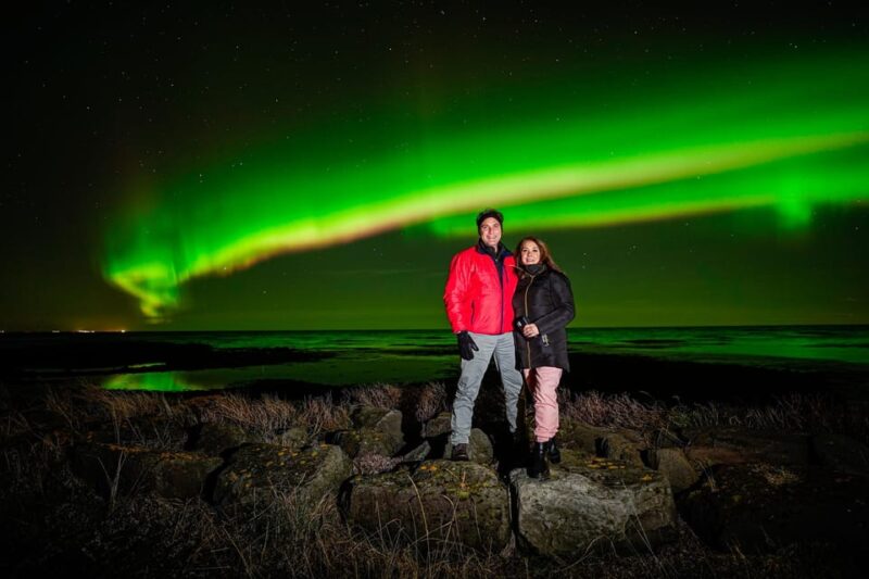 Reykjavik: Northern Lights Tour with Private Photographer - The Small Group Advantage in Iceland