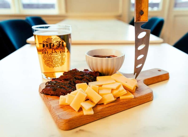 Reykjavik: Private Food and Beer Tour with a Local Guide - Starting Point at Hallgrímstorg in Reykjavik