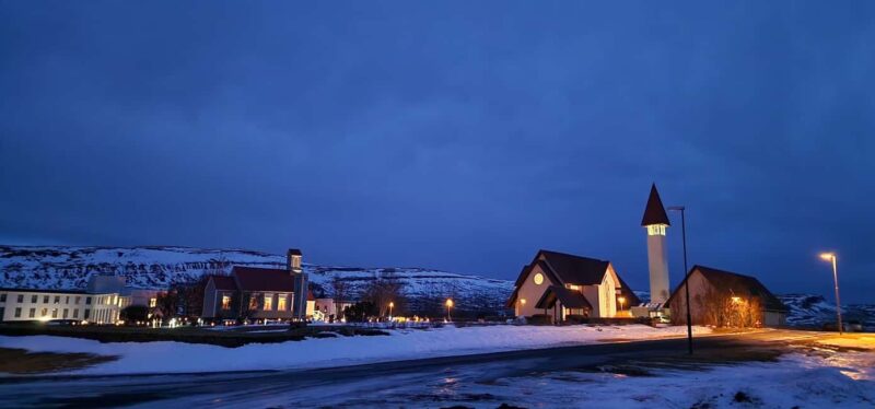 Reykjavik: Silver Circle Private Tour with Local Guide - Marvel at Hraunfossar and Barnafoss Waterfalls