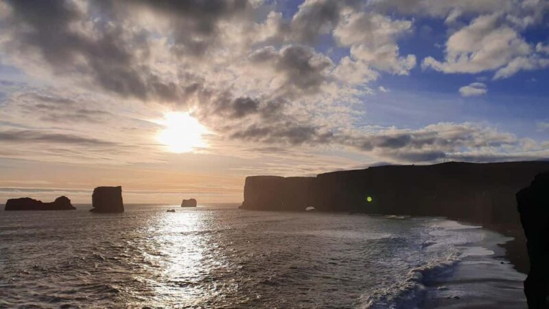 Reykjavík: Small Group Southern Iceland Day Trip - Exploring the Sólheimajökull Glacier Tongue