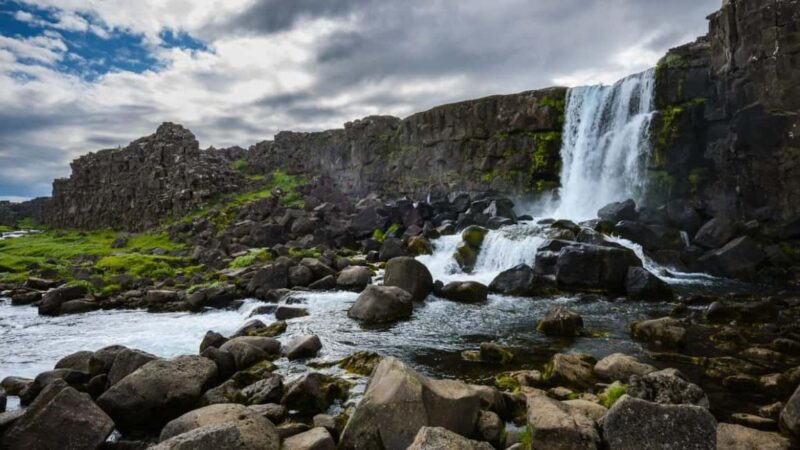 Reykjavík Soak & Sund Morning & A Private Golden Circle - Exploring Þingvellir National Park and the Silfra Rift