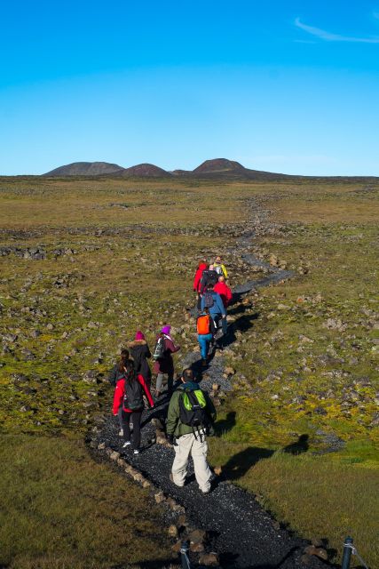 Reykjavik: Thrihnukagigur Volcano Guided Hiking Day Trip - Key Points