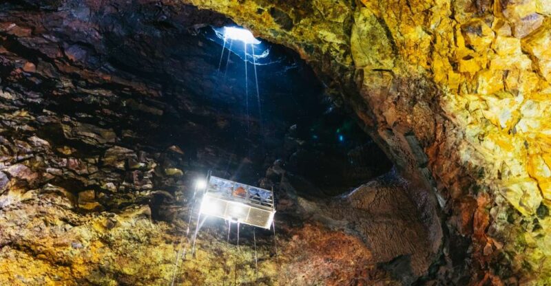 Reykjavik: Thrihnukagigur Volcano Guided Hiking Day Trip - Reykjaviks Thrihnukagigur Volcano Guided Hiking: A Deep Dive into This Unique Adventure