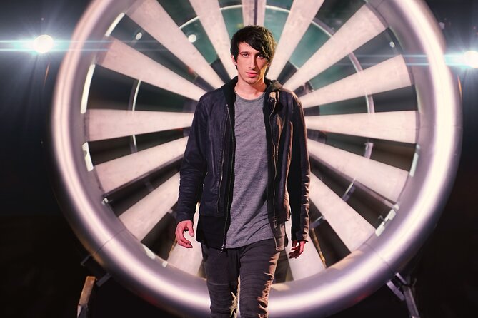 Reza Edge of Illusion Show in Branson - Potential Drawbacks and Considerations