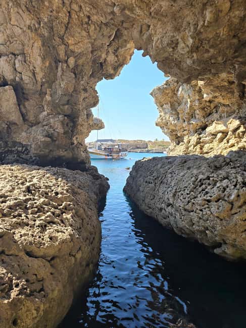Rhodes: Bay to Bay, Including Drinks and BBQ - Anthony Quinn Bay: Feeding Fish and Swimming