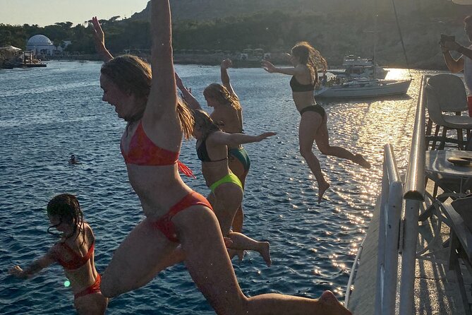 Rhodes Bay to Bay Swim Cruise-Greek Buffet w/wine included - Onboard Comforts and Greek Buffet with Wine