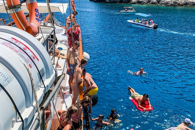 Rhodes Day Cruise (with lunch & unlimited drinks) 5,5 Hours - All-Inclusive Drinks and Snacks Throughout the Day