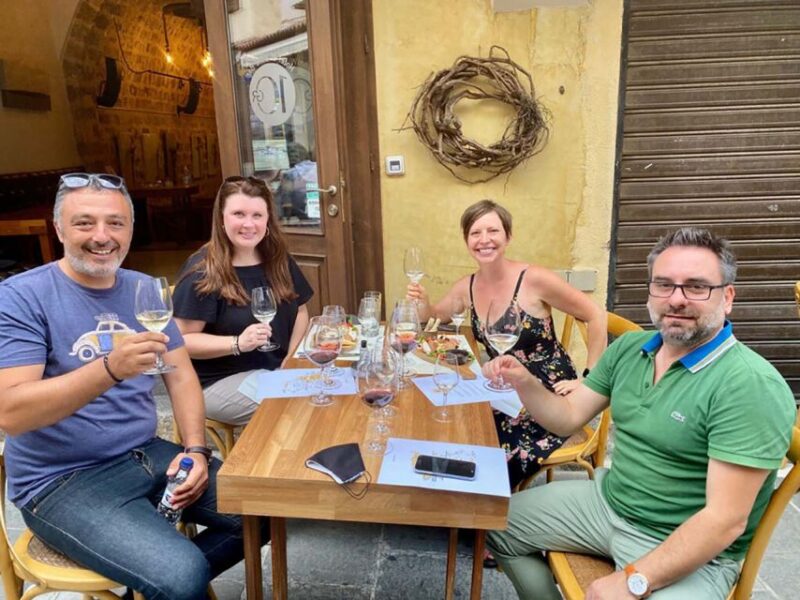 Rhodes: Guided Walk and Wine Tasting Tour in Medieval Town - Wine Tasting at the Historic Inn of Auvergne