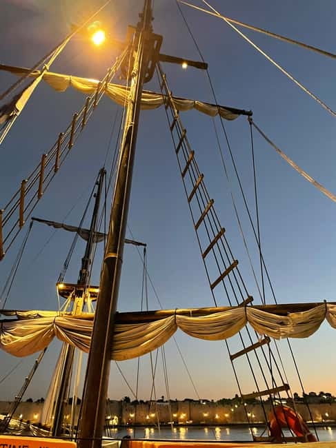 Rhodes: Night Cruise with Live Music and Sightseeing. - Logistics and Meeting Point