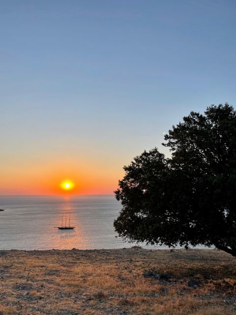 Rhodes: Pefkos-Navarone Bay, the magic of sunrise - Key Points