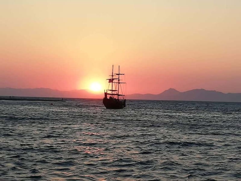 Rhodes: Sunset Cruise 1 hour on an 18th-Century Boat - Practical Details: Meeting Point and Duration