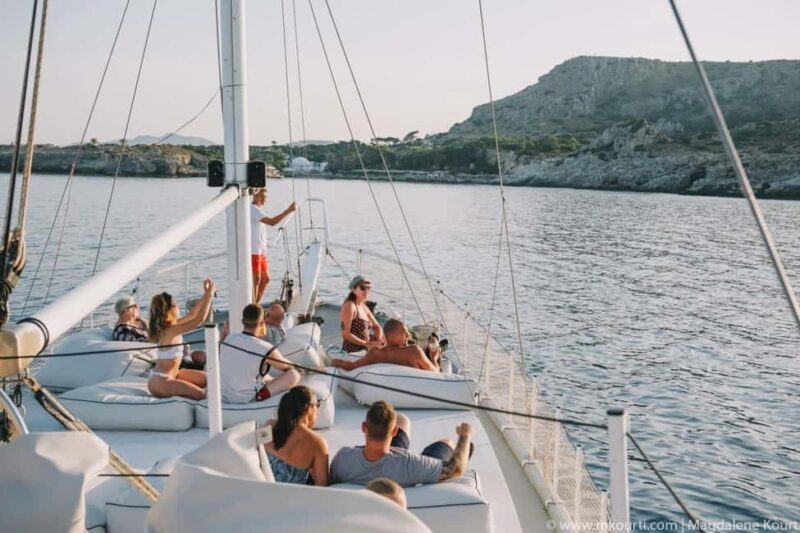Rhodes: Sunset Cruise with Open Bar, Dinner, & Live Music - Why the Rhodes Sunset Cruise Stands Out