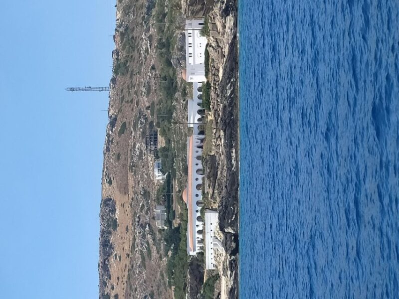 Rhodes Town: Anthony Quinn, Kalithea & Afandou Boat Cruise - Onboard Experience: Music and Noodles