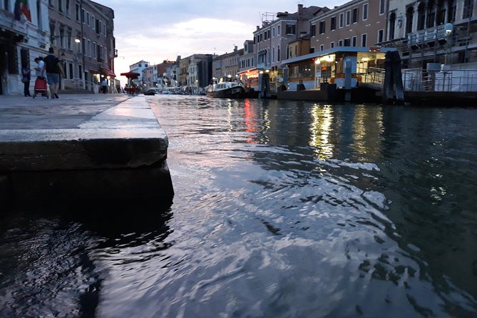 Rialto food tour and gelato tasting with local - Practical Details: Booking, Timing, and Accessibility