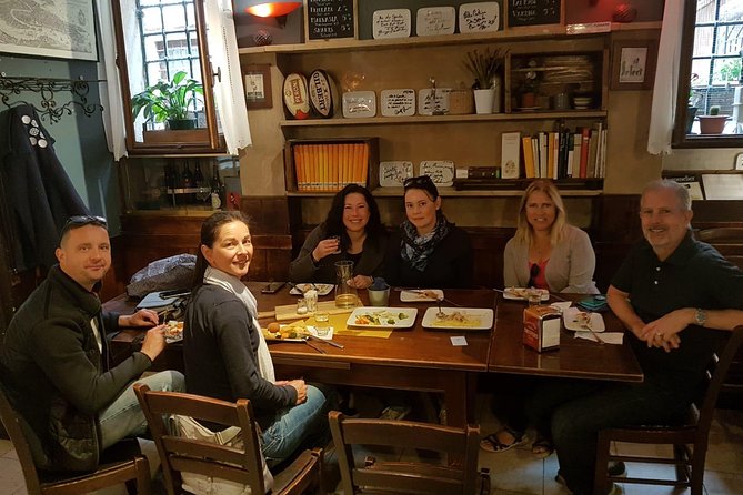 Rialto Market Food and Wine Lunchtime Tour of Venice - The Guide: Knowledgeable, Friendly, and Helpful