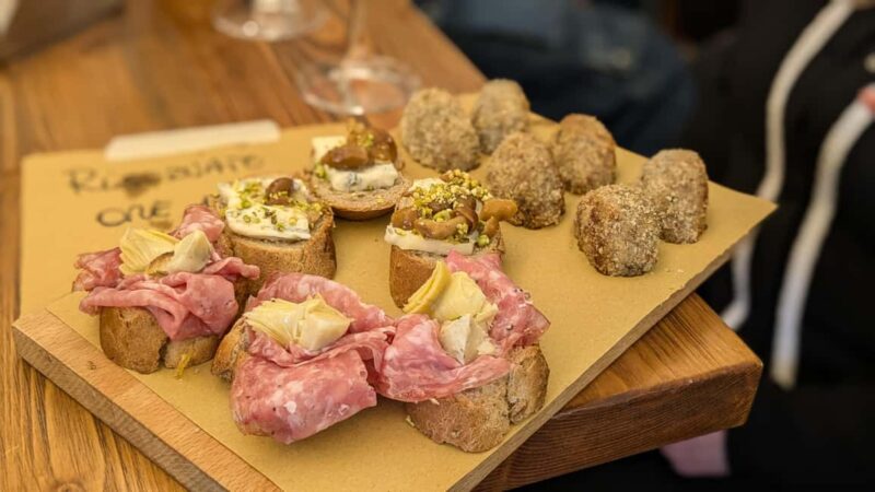 Rialto Street Food Tour & Stories: A Taste of Venice - Explore Venice’s Rialto Area with a Local Guide