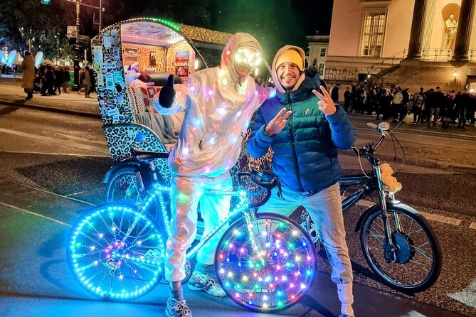 Rickshaw Private Sightseeing City Tour Berlin - Key Points