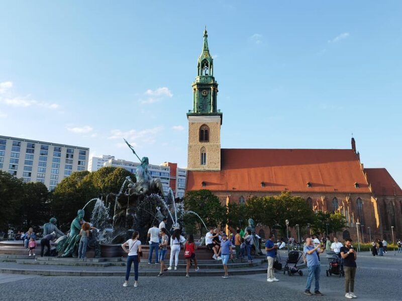 Rickshaw shared Guide Tour in small groups - Cultural and Architectural Gems like Gendarmenmarkt and Schlossplatz