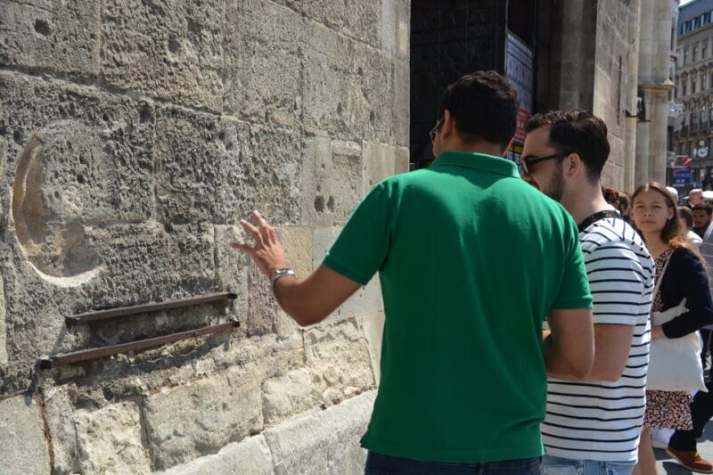 Riddle Tour: Explore the Hidden Gems of Vienna - Practical Details and Accessibility