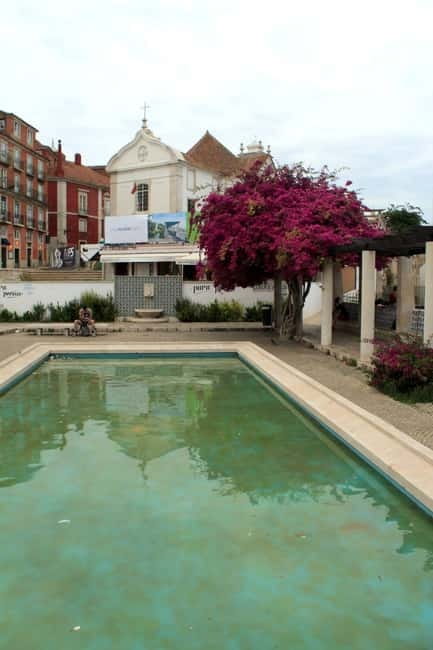 Ride the Stories of Lisbon  Tuk Tuk Experience - Key Points