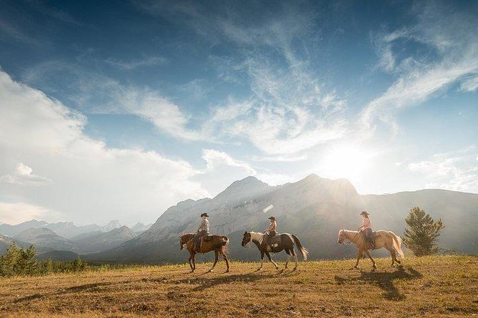 Ridge Ride 2-Hour Horseback Trail Ride in Kananaskis - Discover the 2-Hour Ridge Ride Horseback Tour in Kananaskis