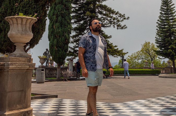 Riding a bike in Reforma & Chapultepec - Cycling Through Chapultepec’s Natural and Cultural Heritage