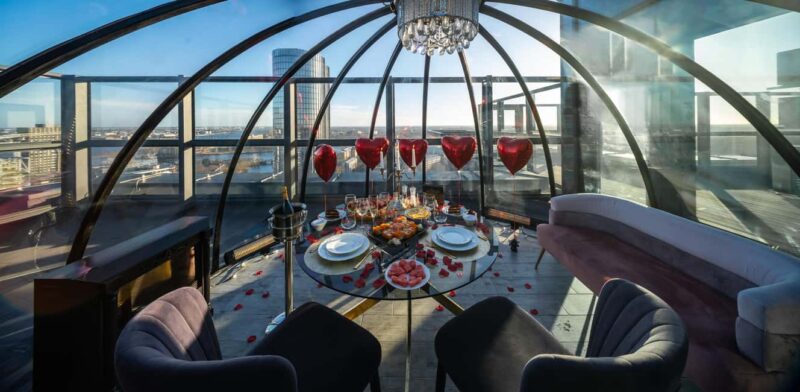 Riga: 23rd Floor Igloo Dome Rental - Key Points