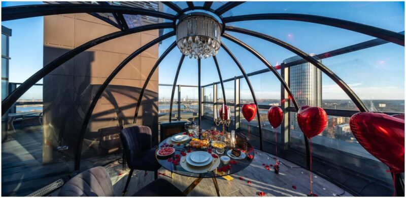 Riga: 23rd Floor Igloo Dome Rental - Food and Beverage Options at the 23rd Floor