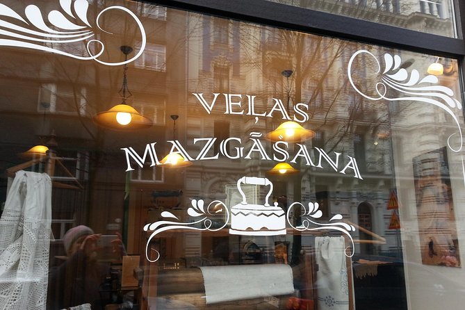 Riga Art Nouveau walking tour - Visiting the Opera House and Latvia’s Symbol of Freedom