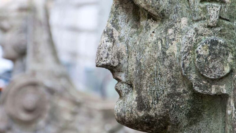 Riga: Art Nouveau Walking Tour with Welcome Drink - Discovering Alberta Street’s Masterpieces