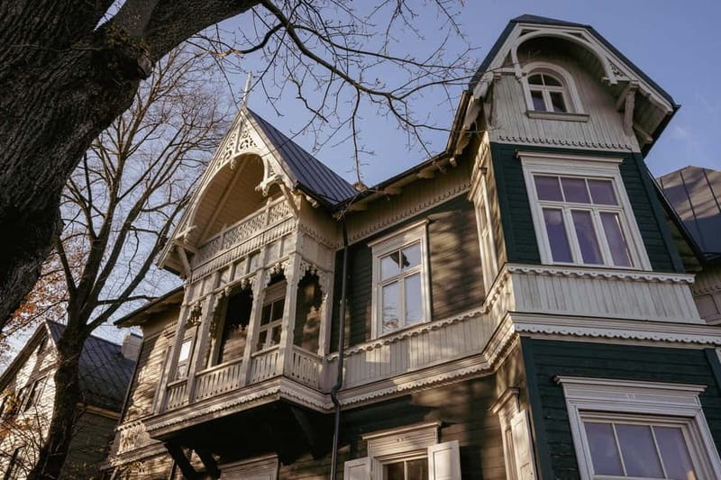 Riga Explorer Bike Tour - Route Highlights: From the Old Town to Local Life