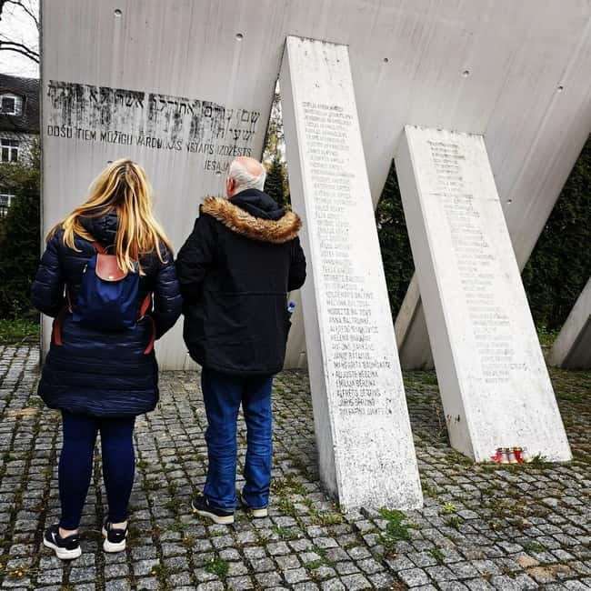 Riga: Jewish History and Heritage Tour - Experience Style and Guide Expertise